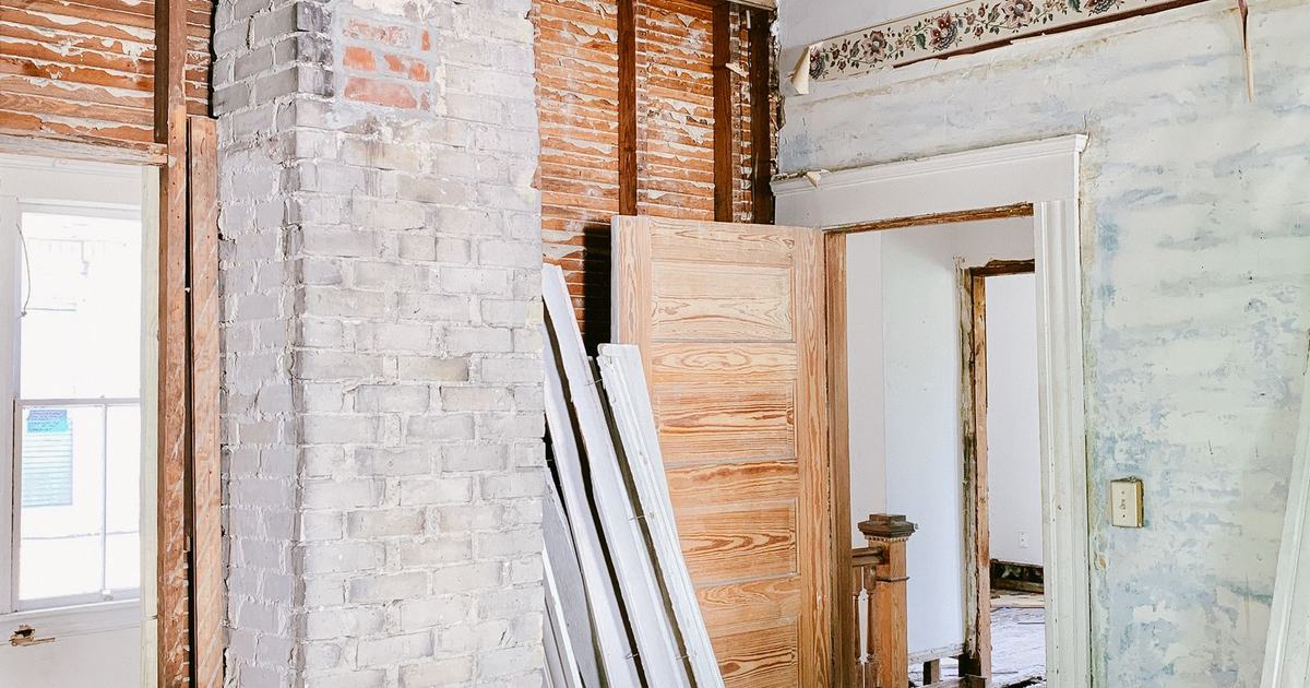 Renovating an Old Kerala House in Kochi: Keep or Rebuild